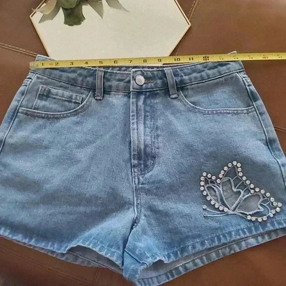 Jean shorts - Picture 1 of 6